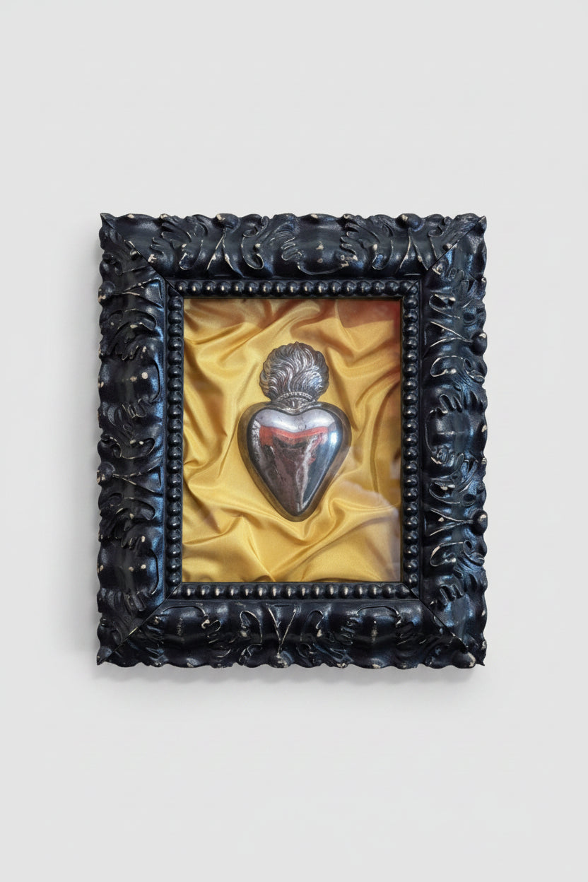 Serie Black Sea - Quadro Ex Voto Sacro Cuore su Raso Giallo 29x34