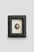 Serie Black Sea - Quadro Ex Voto Sacro Cuore con Raggi su Effetto Marmo con Motivi Barocchi Rialzati 29x34