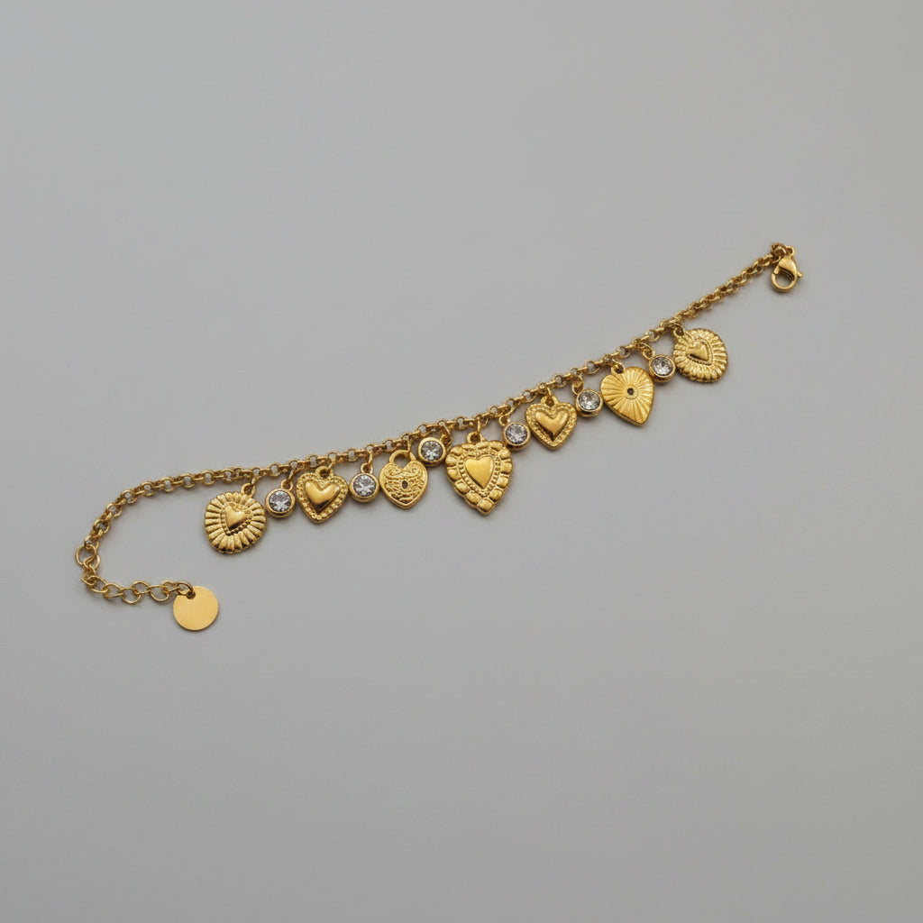 Bracciale a Catena Tonda in Acciaio Dorato con Charm Sacro Cuore e Punti Luce