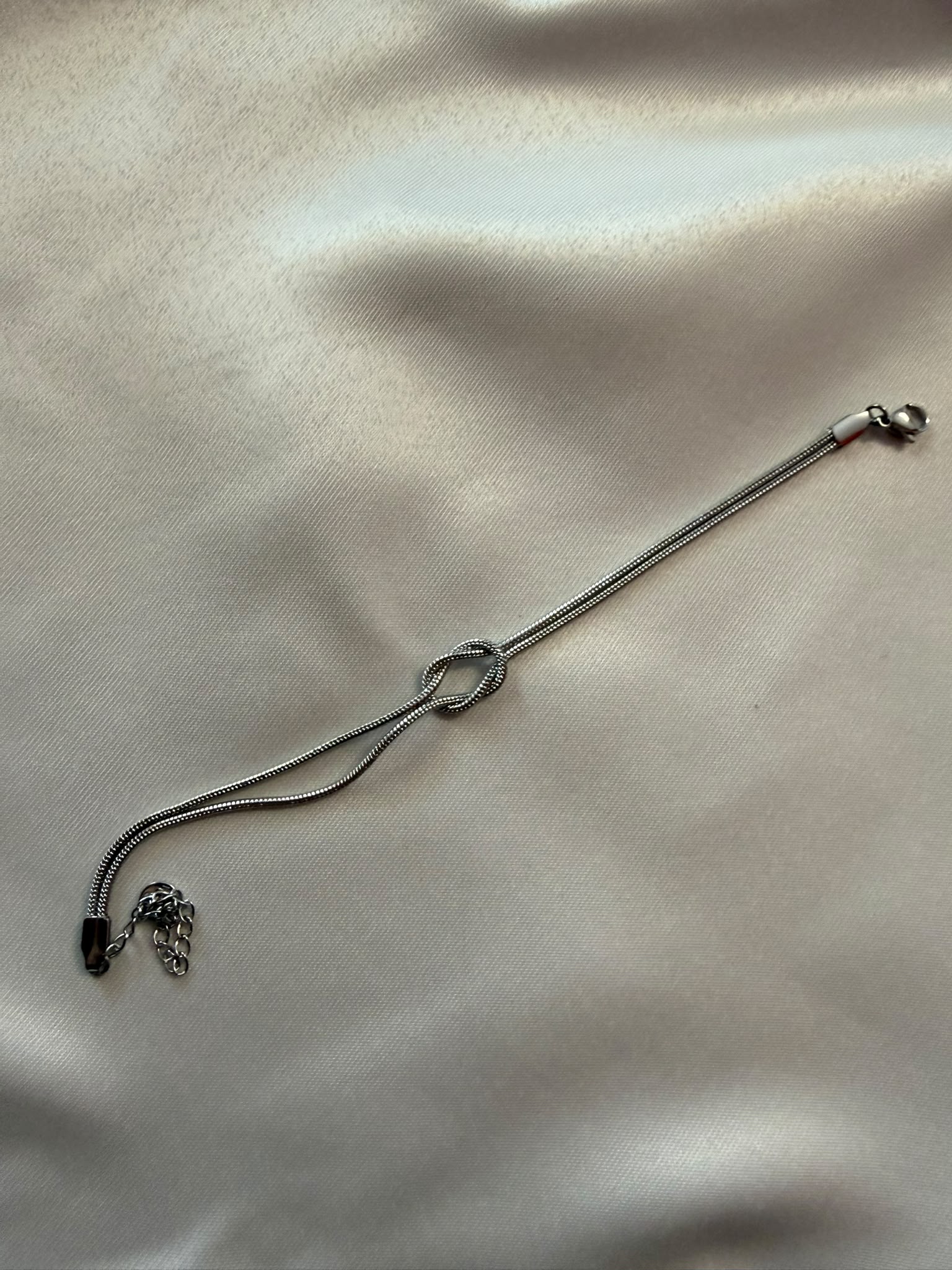 Bracciale a Cordino con Nodo di Giunzione in Acciaio