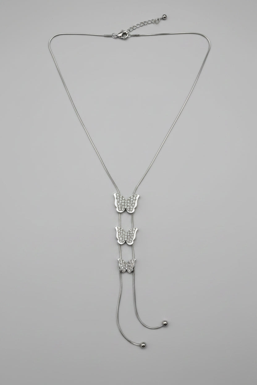 Tres Papiliones — collana tre farfalle con brillantini in cascata su catena snake argento
