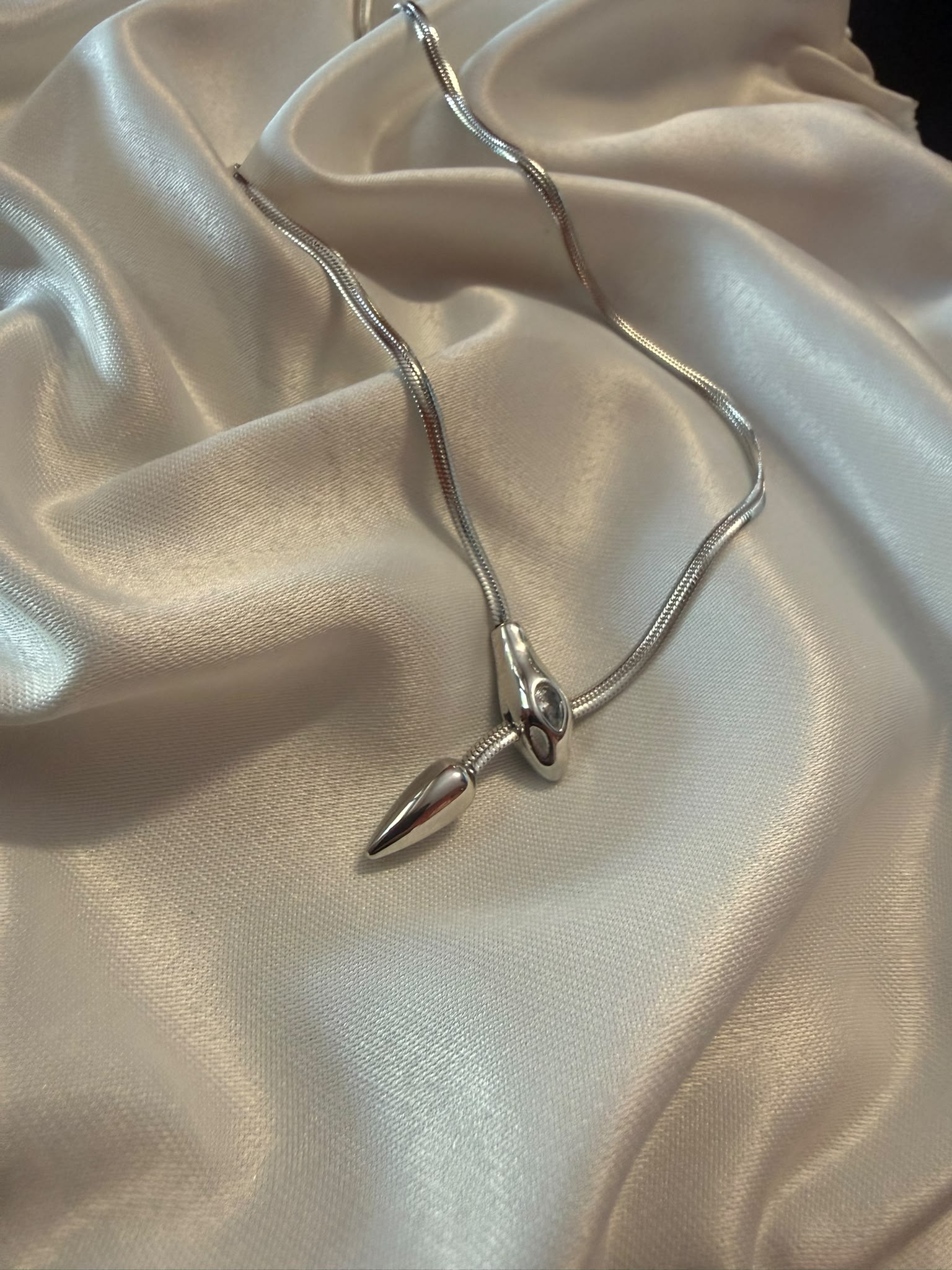 Ophidia — Collana Serpente con Cristallo