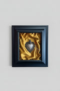 Serie Noir Essence - Quadro Sacro Cuore con Rifinitura in Giro Nera su Sfondo Raso Giallo Oro 33x39