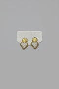 Cor Ignis Pavé Gold — orecchini a lobo cuore sacro pavé con brillantini e fiamme in acciaio dorato, coppia